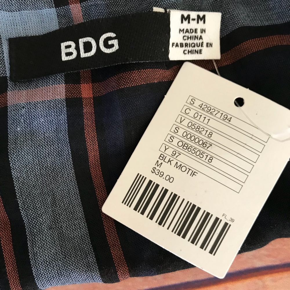 Urban Outfitters BDG Plaid Cami Crop Top Medium - Picture 7 of 8